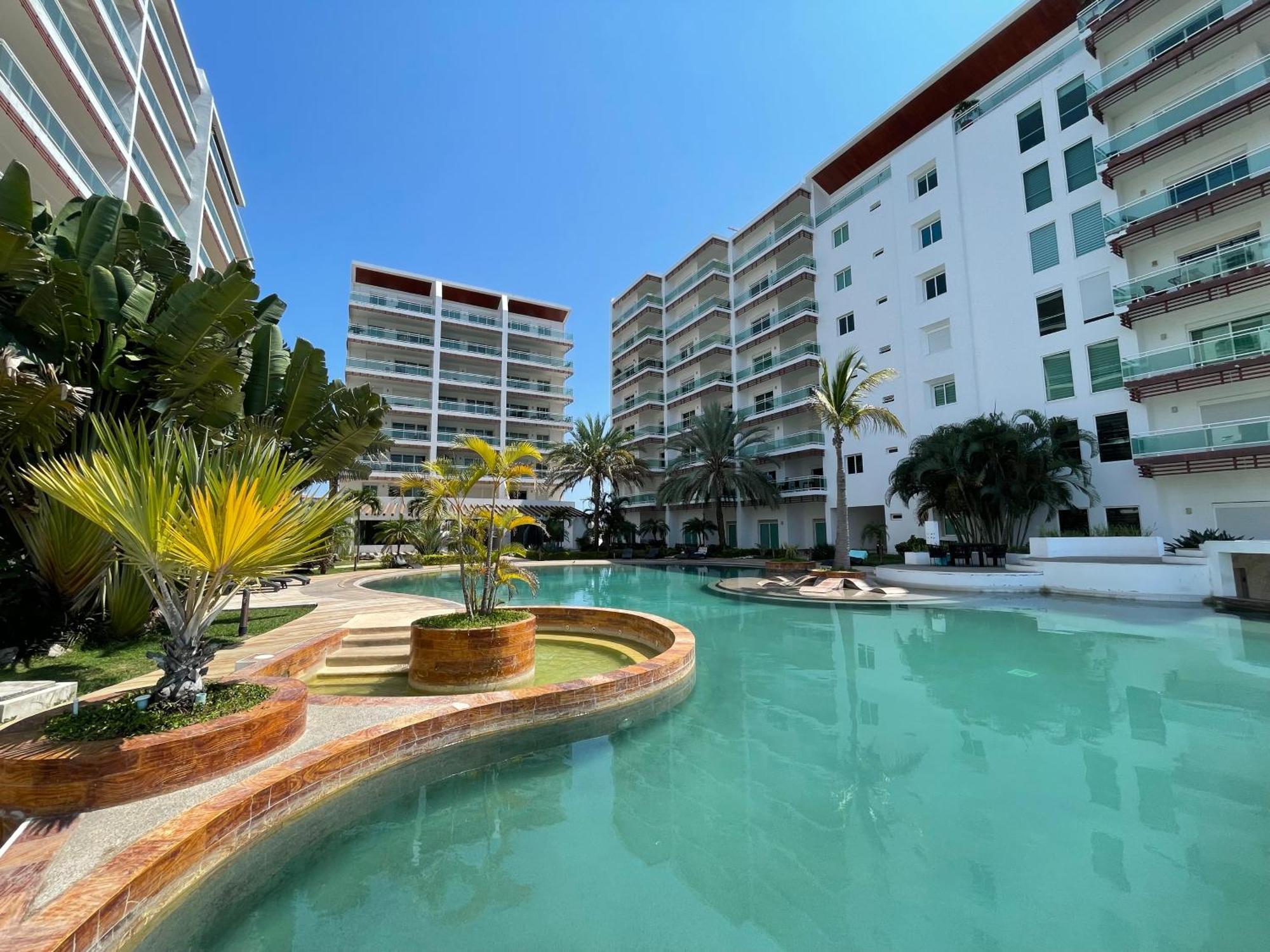 A 2 Min De La Playa , Vista Al Canal By G P S Rentas Mazatlán Buitenkant foto
